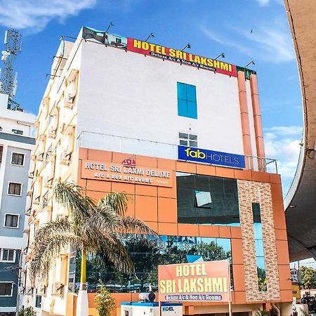 Fabexpress Sri Lakshmi Deluxe Sivarampalli Hyderabad Exterior photo