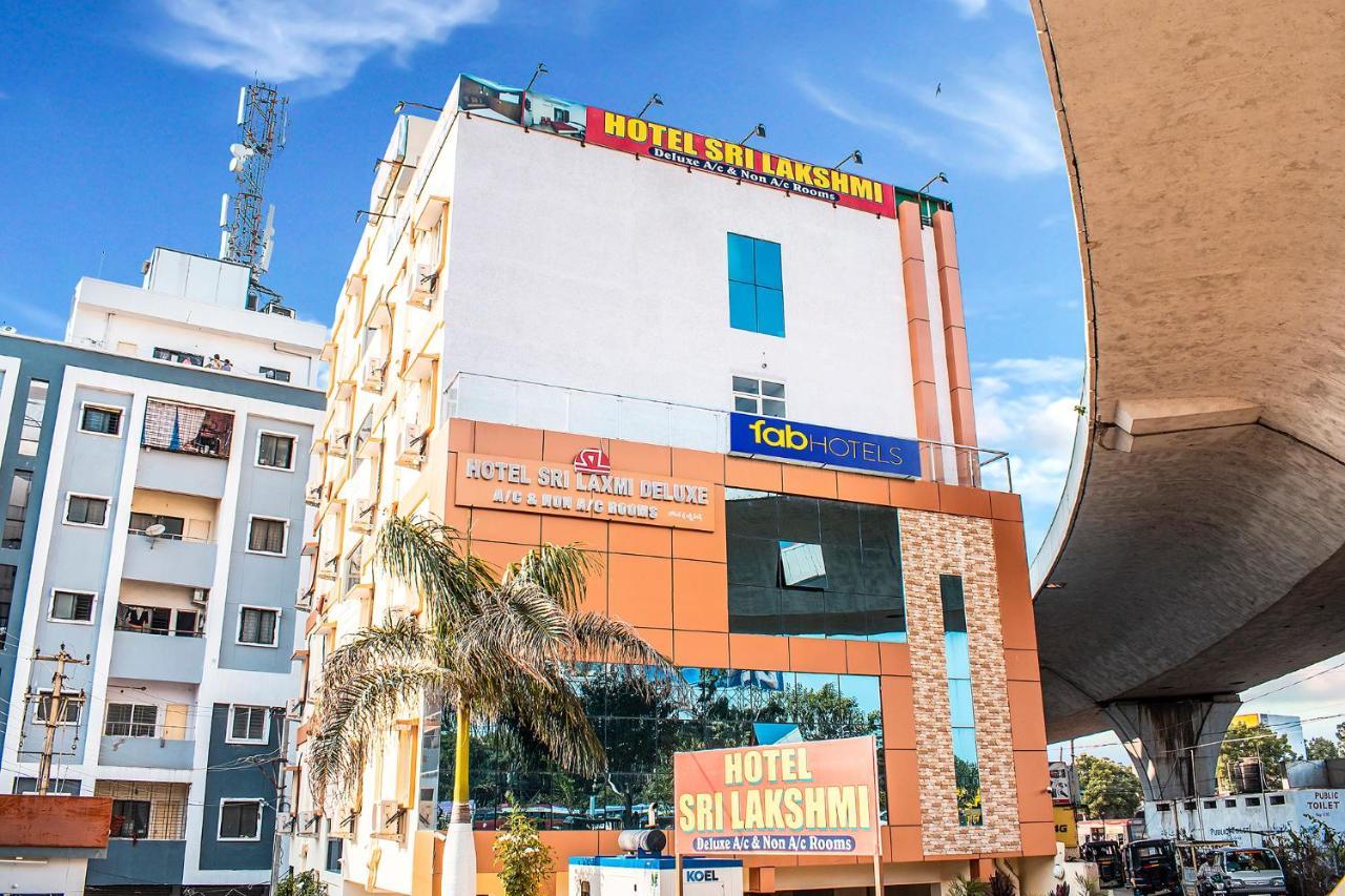 Fabexpress Sri Lakshmi Deluxe Sivarampalli Hyderabad Exterior photo